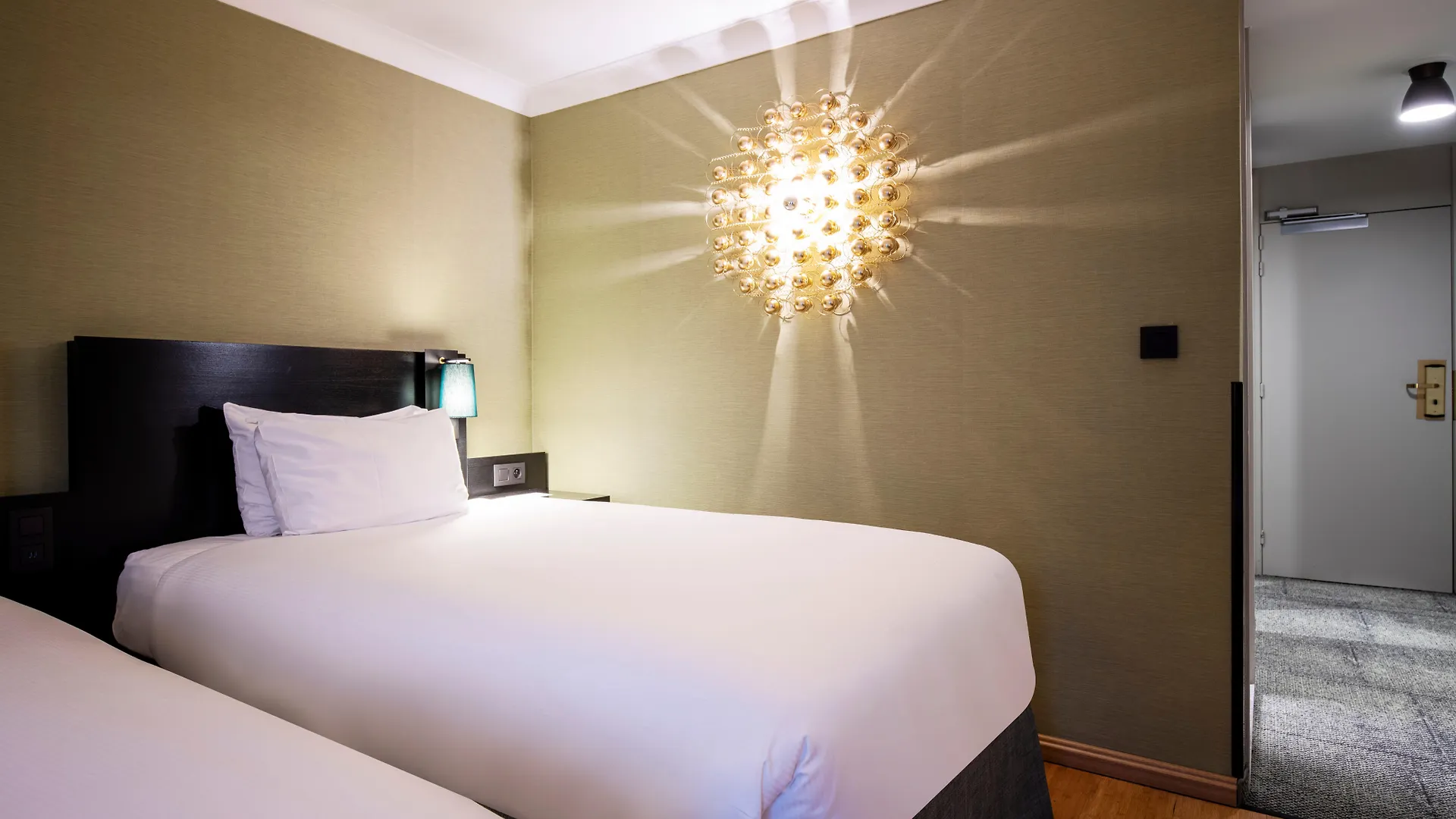 Holiday Inn Hotel Brussels Airport By Ihg Diegem Belgium