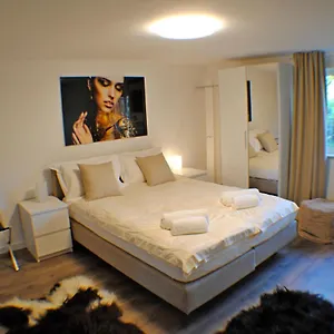 https://bruges-tiengeboden.bruges-hotels.info