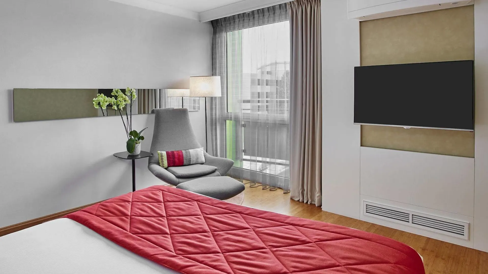 Holiday Inn Hotel Brussels Airport By Ihg Diegem