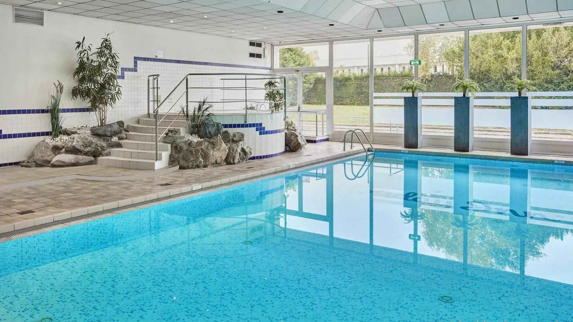 Holiday Inn Hotel Brussels Airport By Ihg Diegem