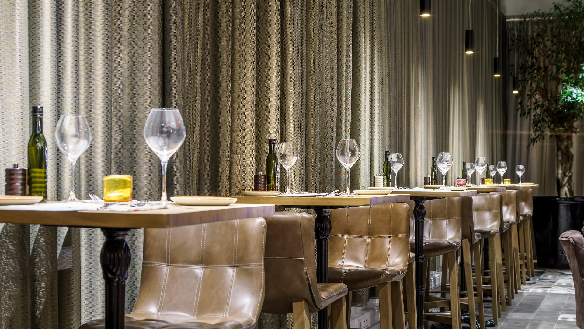 Holiday Inn Hotel Brussels Airport By Ihg Diegem